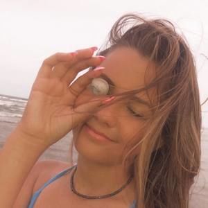 Meet your Posher, Addy